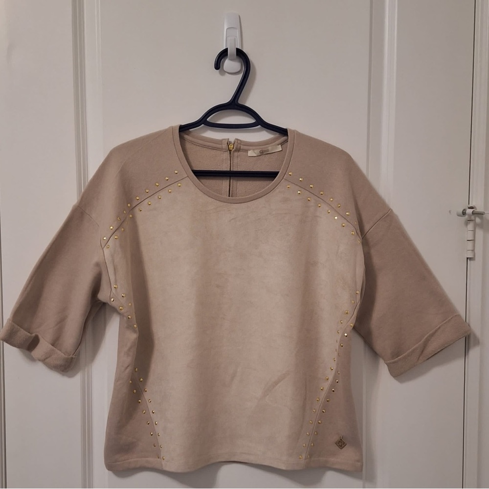 GJ Velvet Sweater with Studs